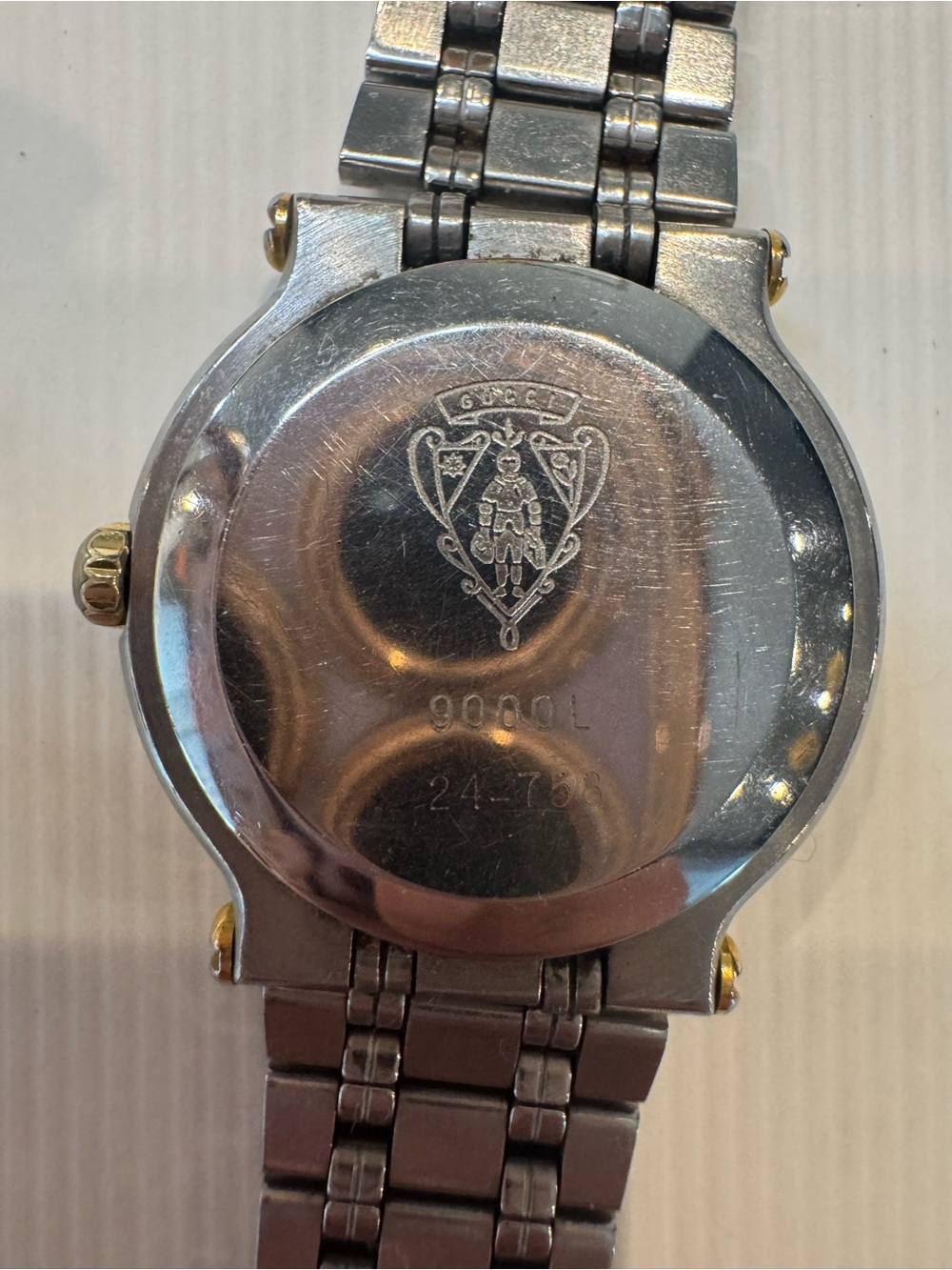 Authentic Gucci Two-Tone Silver and Gold Round Dial Bracelet Watch - Picture 7 of 10